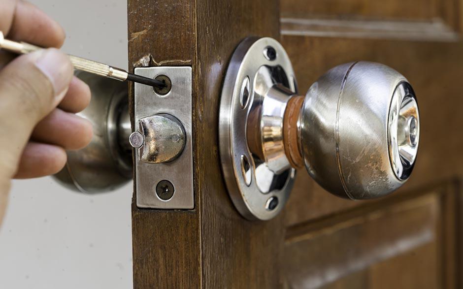 résolu serrurier ouverture de porte Les Clayes-sous-Bois
